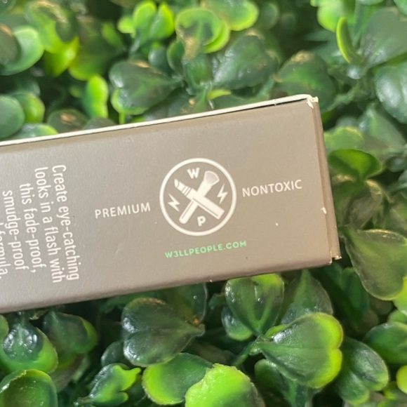 Clean Beauty Eye Makeup Duo - Picture 11 of 15